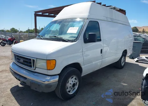 2004 Ford E-350 Super Duty Commercial/Recreational z USA, uszkodzony, nr VIN 1FTSS34L74HB54494